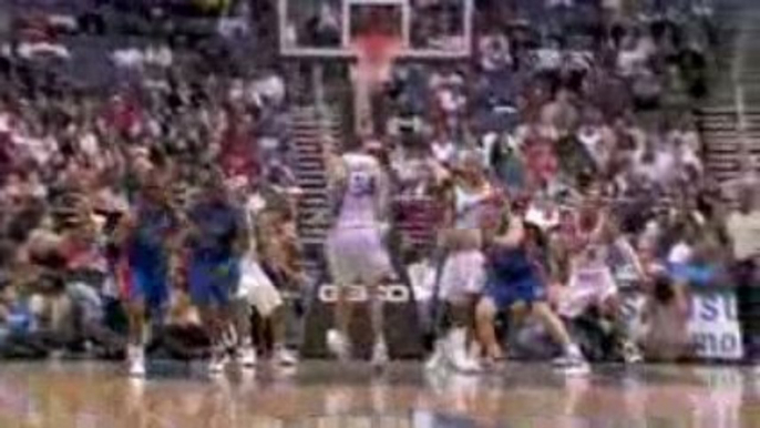 Nba Will Bynum gets up and trow it down 28/03/2009