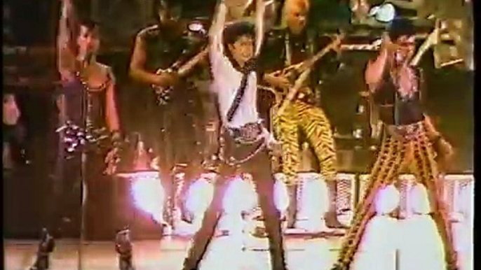 Michael Jackson  Heartbreak Hotel Live Yokohama 1987