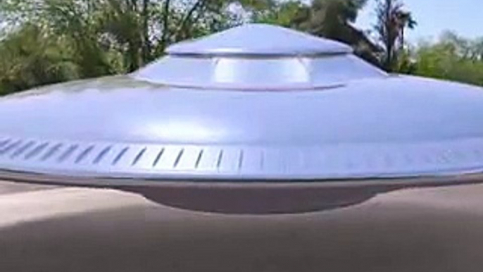 UFO Exclusive: Flying Saucer Landing | UFO | OVNI | Serpo | Las Vegas | ET | Area 51