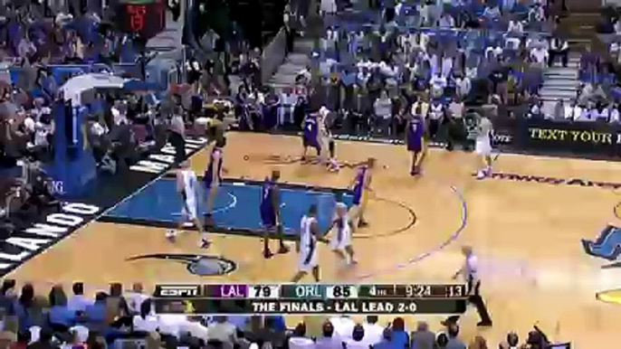 Game 3: Mickael Pietrus imitates Kobe's shot