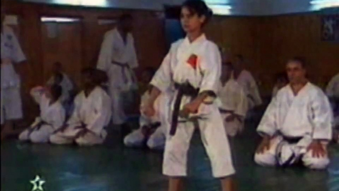 Okinawa Karate wkf Center-Kururunfa -"Holding Ground"Japanese Marocain Martial Arts sensei Aziz Krir