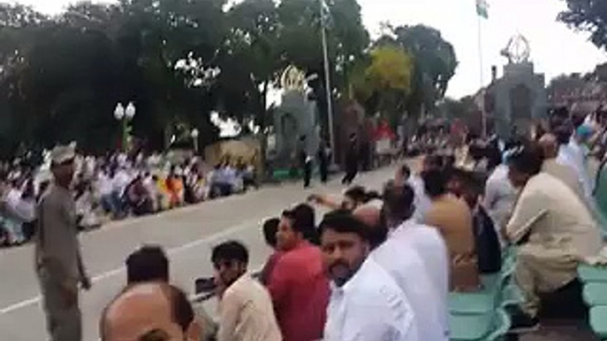 Hamara Kabotar Reha Karo”, Message To India From Wagah Border.Sharam Karo Haya Karo