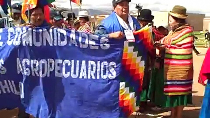 EVO MORALES ES INVESTIDO COMO GUIA ESPIRITUAL DE LOS BOLIVIANOS E INDIGENAS DEL MUNDO EN TIWANAKU 1