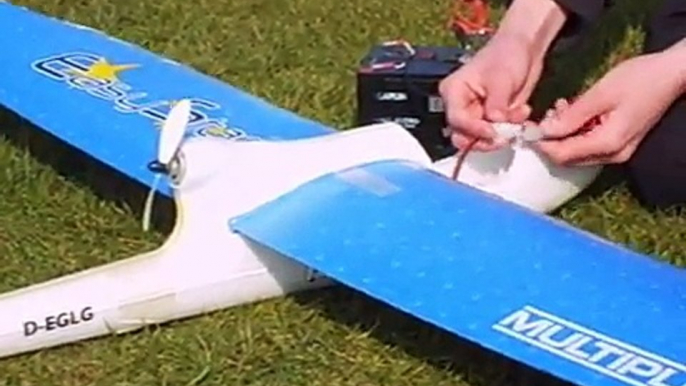 Multiplex Easystar RC electric glider on Devils Dyke, Brighton UK