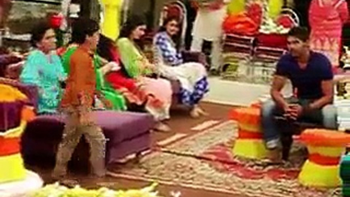 Abhi Lekar aaya pragya ke liye khushkabar  17 June 2015  Kumkum Bhagya  Video Dailymotion