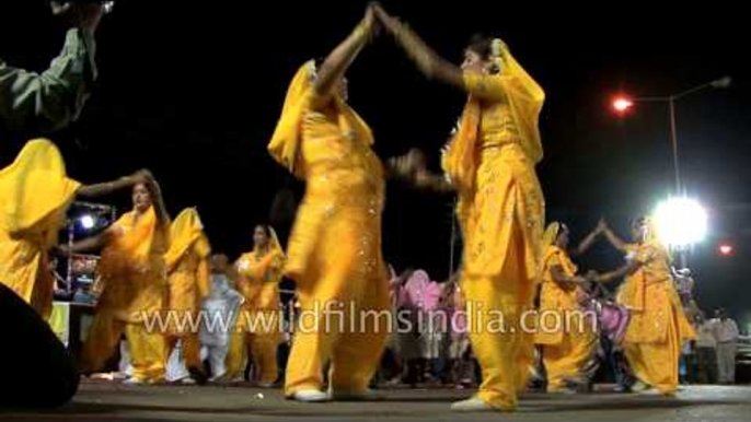 Students of Kanya Maha Vidyalaya from Adipur performing at Rann Utsav, Gujarat