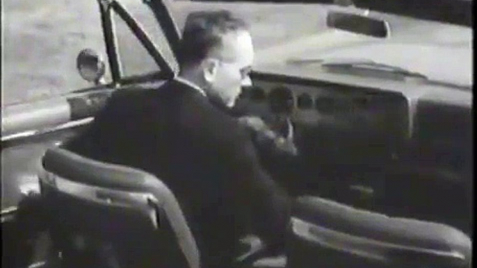 1965 Ford promo film- Experimental 'Wrist-Twist' steering control on a Mercury Park Lane convertible