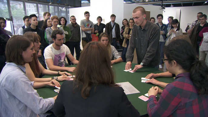 Performances Fluxus - Partie II : A vous de jouer ! - Performances réalisées dans le cadre de Un Nouveau festival 2015 / Tangram Posture