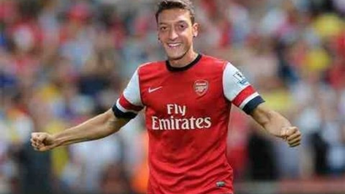 Mesut Ozil Welcome To Arsenal FC Signed From Real Madrid for £42 Million - ArsenalFanTV.com