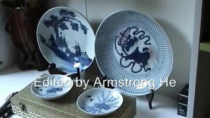 Compare Chinese Antique Porcelains with Japanese ones