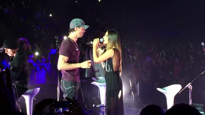 Enrique Iglesias and India Martinez Emotional LOCO Performance Dec 2014 HD1080p