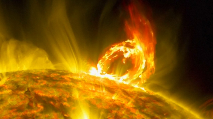 Une impressionnante éruption solaire filmée par la NASA