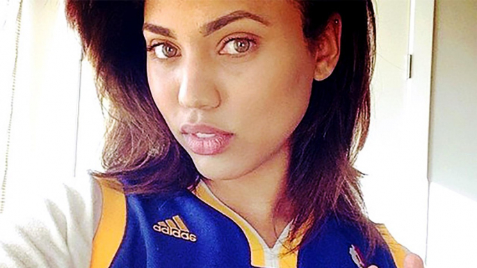 Stephen Curry's Pregnant Wife Ayesha Nails 3 Pointer