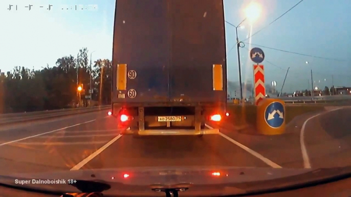 Подборка Аварий Грузовиков / Truck Crash Compilation / © #28 / Аварии Грузовиков 2015 / Аварии и ДТП