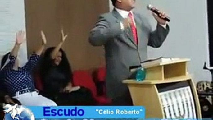 Escudo - Célio Roberto - Igreja Nascer em Cristo