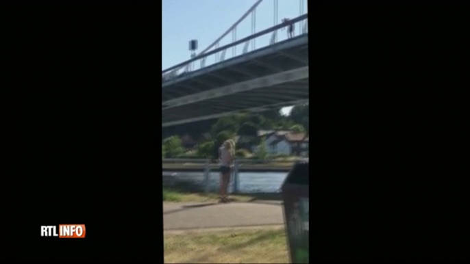 Des jeunes jettent d'un pont un ado de 15 ans qui ne sait pas nager