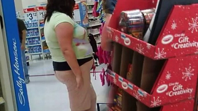 More Sexy People At Walmart (MUST SEE)