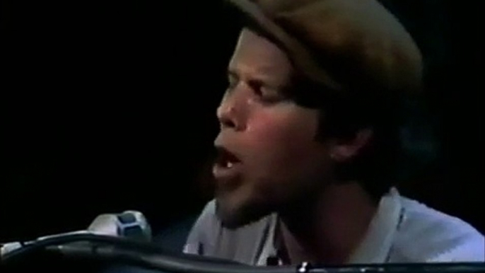 Tom Waits - San Diego Serenade