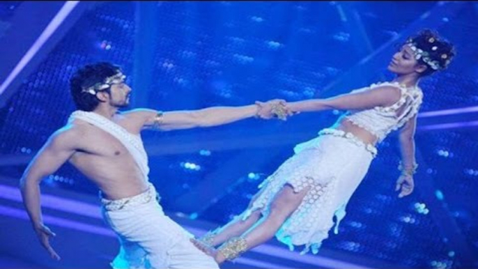 Gurmeet and Debina's Amazing Dance Performance | Sab Ke Anokhe Awards 2015