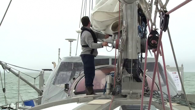 Manoeuvre des voiles en mer de Sibérie Orientale - Tara Oceans Polar Circle - 31 août 2013