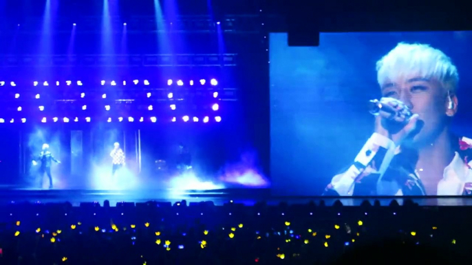 BigBang 빅뱅 - Blue : 2015 WORLD TOUR 'MADE' in Singapore