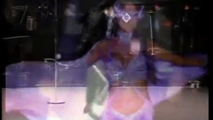 Elle danse marie elle danse..... Michael Jackson
