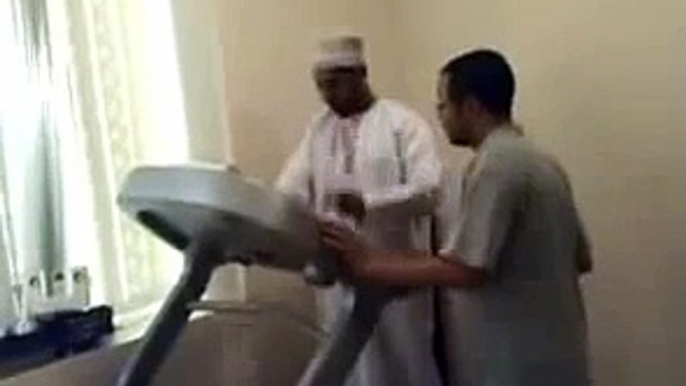 Arab on Treadmill   Most Funny Comedy Video Clips for laughs