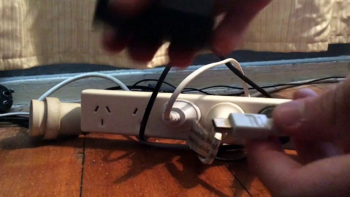 Gopro Tips & Tricks #1~ How to charge Gopro without Gopro charger.