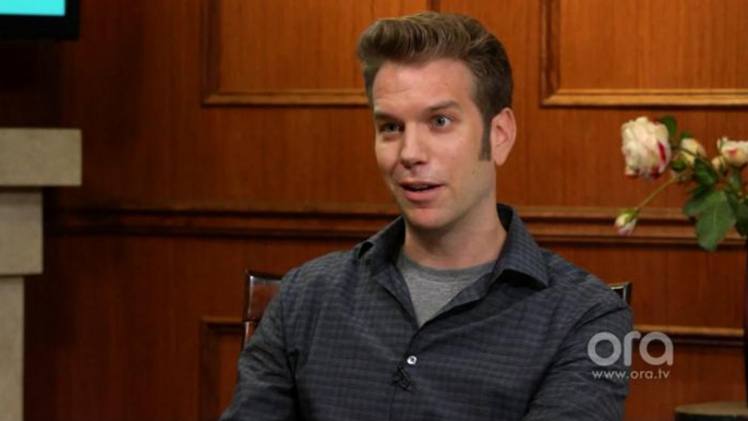 Anthony Jeselnik's Hilarious Message For Ex-Girlfriend Amy Schumer (VIDEO)