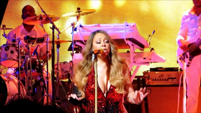 Mariah Carey: "Hero" - Beacon Theatre New York, NY 12/16/14