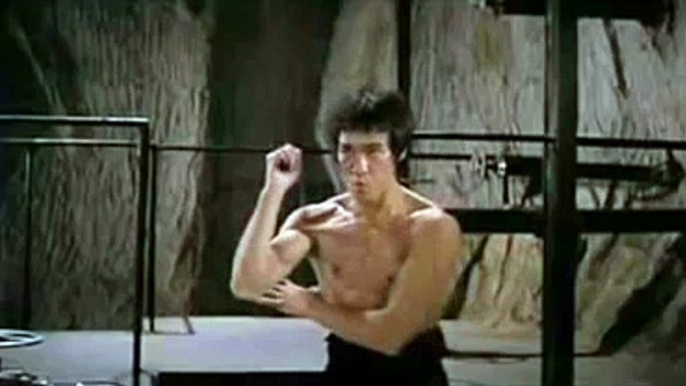 Bruce Lee Nunchaku Tutorial Enter the Dragon