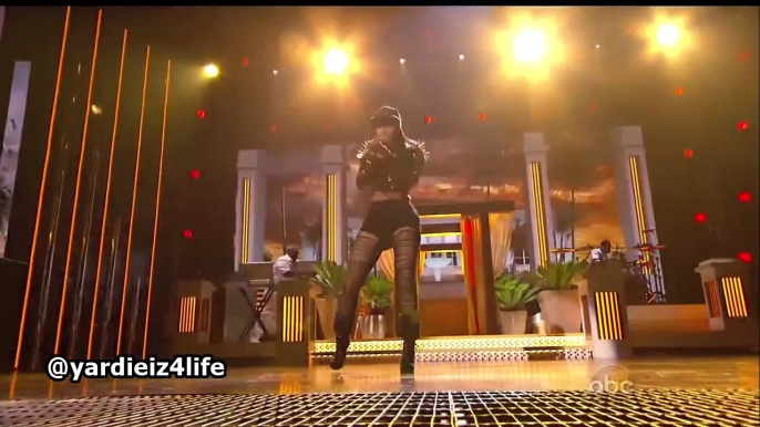 Nicki Minaj gives Lil Wayne a Lap Dance at 2013 Billboard Music Awards