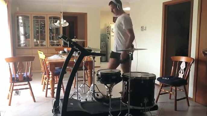 The Treadmill Drummer #4 - Dakota - Stereophonics Drum Cover