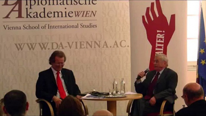 UN-Sonderbeauftragter für Folter Manfred Nowak im Gespräch mit Peter Huemer