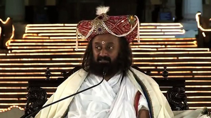 Sri Sri Ravi Shankar exposing exposing Bollywood conspiracy against Hinduism