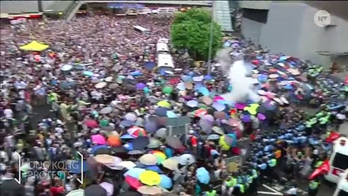 Pro-Democracy Protesters Clash With Pro-Tear Gas Cops In Hong Kong