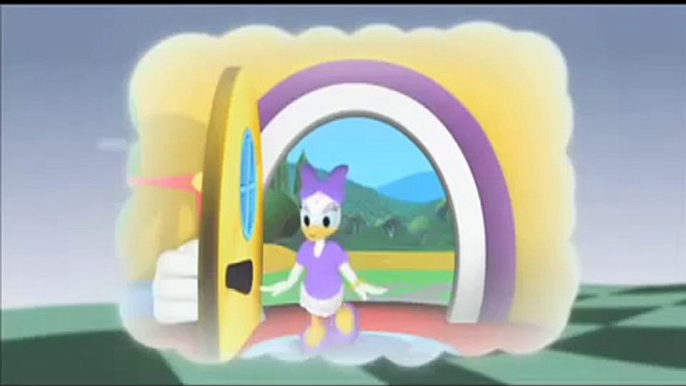 Strange Things happen in Wonderland in Mickey Mouse Clubhouse Adventures in Wonderland