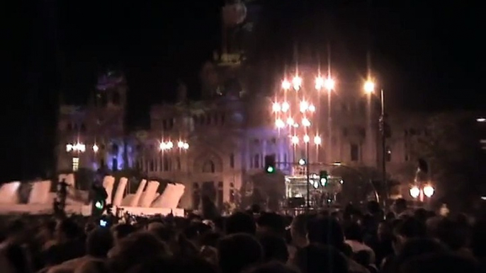 Trip to Madrid #12 - Fans in streets after Real Madrid Wins3