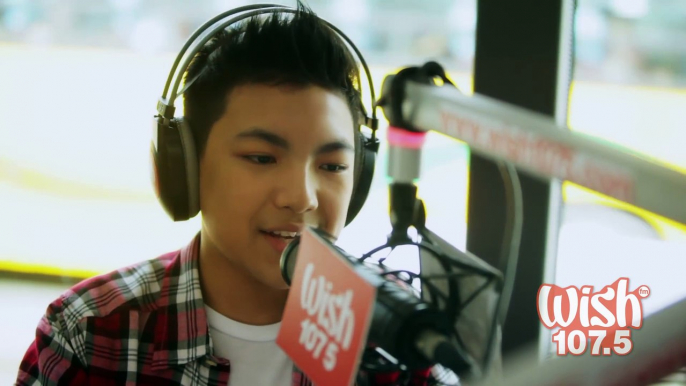 This Filipino Kid Sings Sia's "Chandelier" And He Nails It