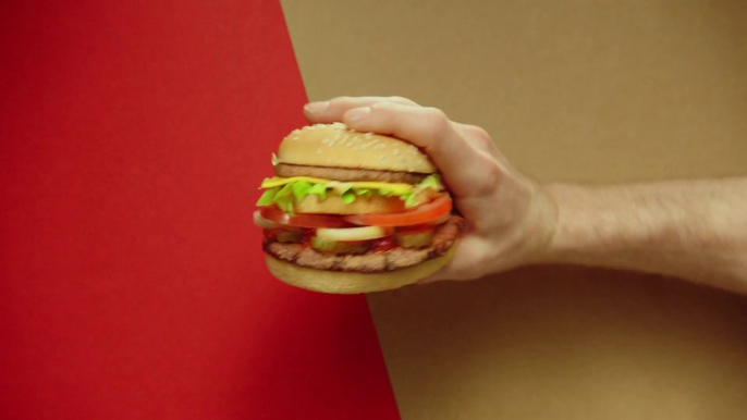 Burger King + McDonald's =  ‘McWhopper’. Le mix parfait entre le whopper et le Big Mac