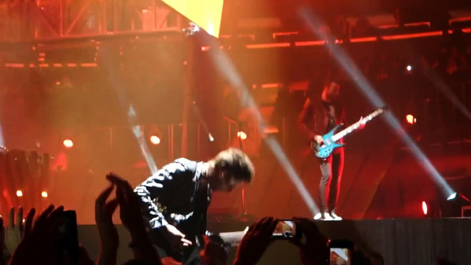 Muse- Supremacy. Live at Madison Square Garden. April 15, 2013