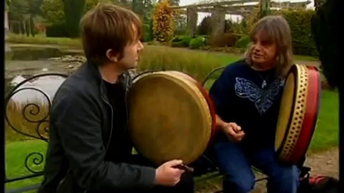 Learning to play the Bodhrán.  Paddy Courtney shows how. Faoi Lán Cheoil -- 05 - TG4