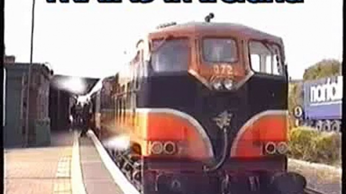 Irish Rail Trains in Ireland & Northern Ireland ´04 iarnrod eireann eire railway railroad train DART class 071 GM EMD