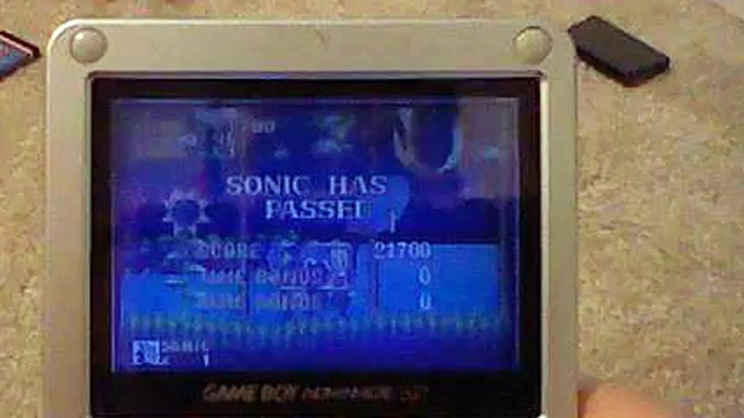 Sonic Genisis Gameboy Advance SP Gameplay