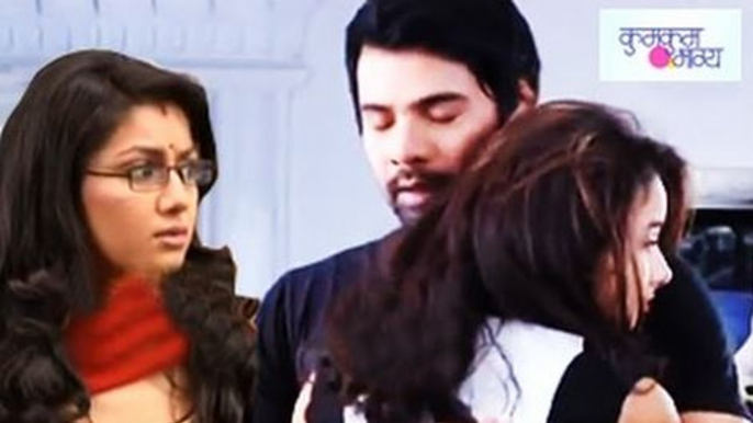 Abhi ne kiya Tanu se Shaadi karne ka faisla jis se Pragya ne bataya Abhi ko Tanu ka such - 30 aug 2015 - Kumkum Bhagya