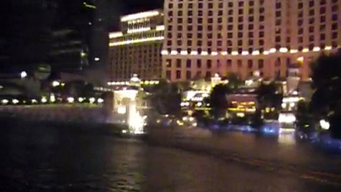 God Bless the USA! at Bellagio Fountains Night Show