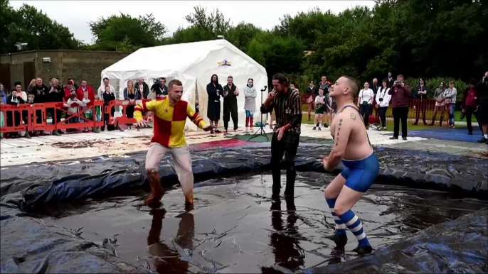 Wrestlers compete in Gravy Wrestling Championships