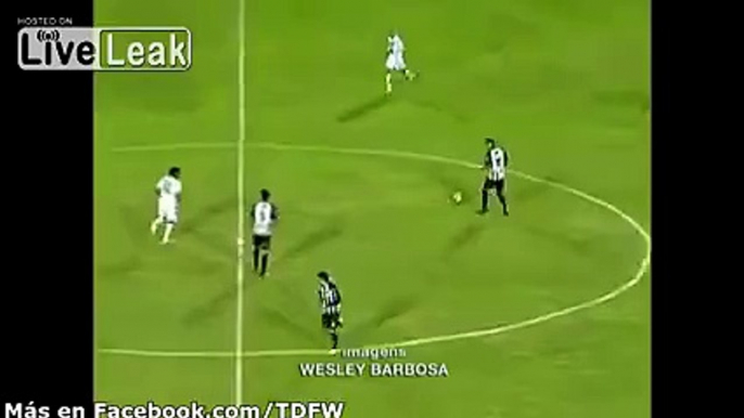 Massage therapist invades the field and prevents winning goal in Brazilian championship.