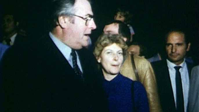 Le 7 septembre 1981, Pierre Mauroy visite la Braderie de Lille, pour la première fois en tant que Premier ministre