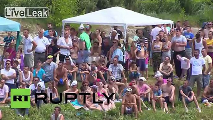 Serbia: Daredevils leap for victory off Fshajt bridge